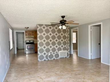 Main picture of 512 60th Avenue Ter W