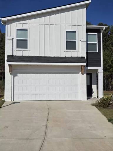 Main picture of 3520 Station Dr