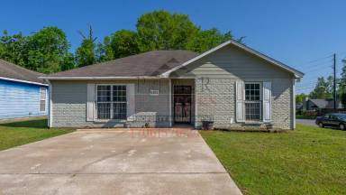 Main picture of 5501 Ambervista Ct