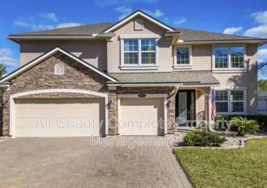 Main picture of 738 W Kings College Dr