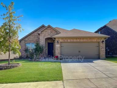 Main picture of 5470 Ridgeway Dr