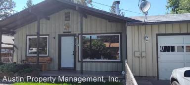 Main picture of 519 SE Edgewater Ln