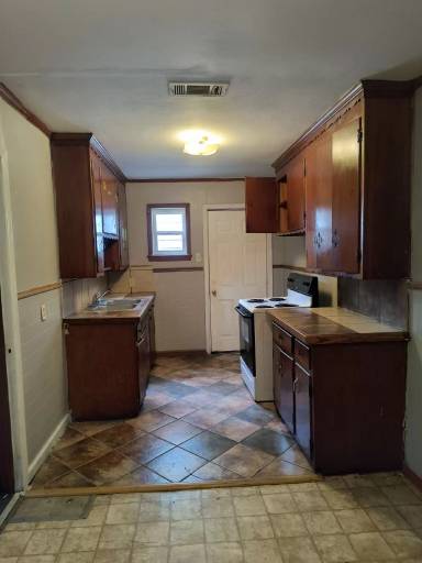Main picture of 816 W 14th Ave