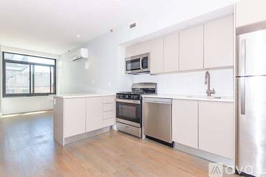 Main picture of 594 Bushwick Ave