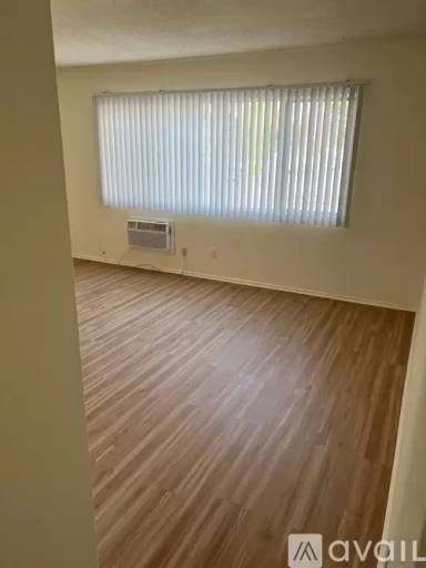 Main picture of 11360 Iowa Ave