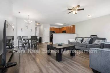 Main picture of 1320 Stone Manor Dr