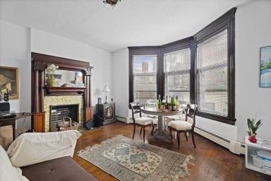 Main picture of 196 Park St
