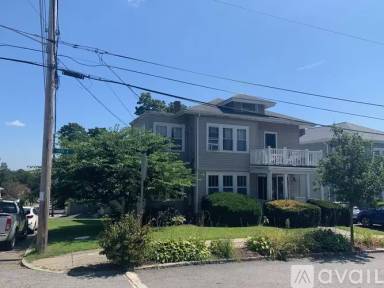 Main picture of 74 Marbury Ave