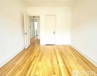 Main picture of 2948 N Laramie Ave
