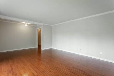 Main picture of 7110 Genoa Dr