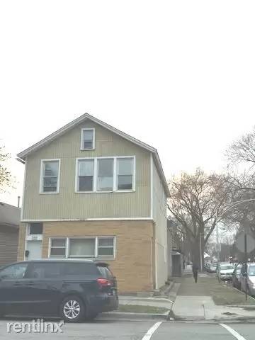 Main picture of 3400 S Lituanica Ave