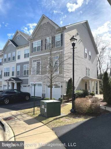 Main picture of 1599 Renate Dr