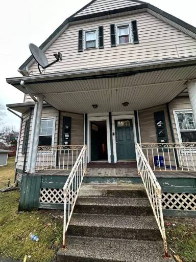 Main picture of 916 Madison Ave