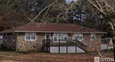 Main picture of 437 Senoia Rd