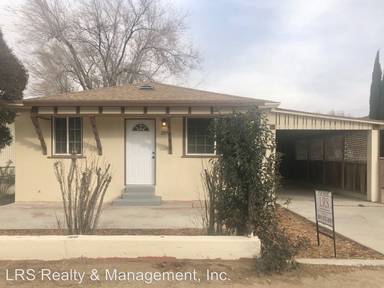Main picture of 209 1/2 E H St
