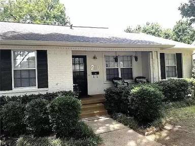 Main picture of 200 Murray Ln