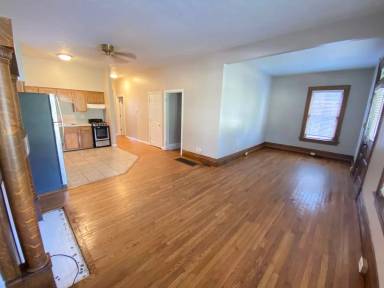 Main picture of 137 E Frambes Ave