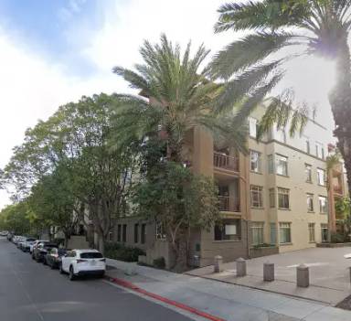 Main picture of Farabi's Place