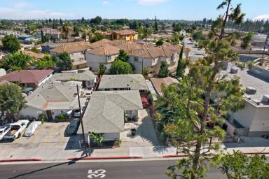 Main picture of 6446 Gage Ave