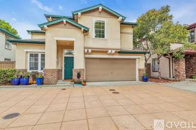 Main picture of 5 Pioneer Ct