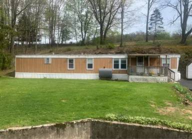 Main picture of 5471 Willow Dr