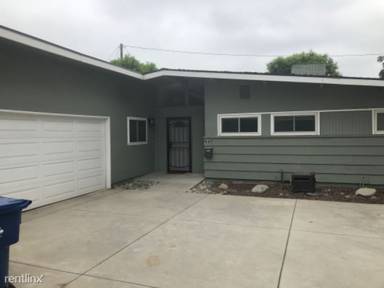 Main picture of 447 S Vecino Dr