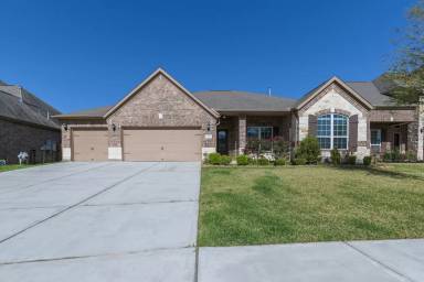 Main picture of 9007 Harley Claire St