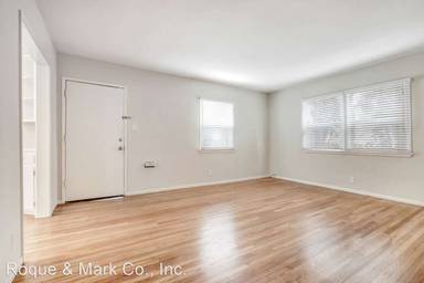 Main picture of 2638 4th St