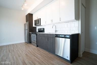 Main picture of 1879 N Milwaukee Ave