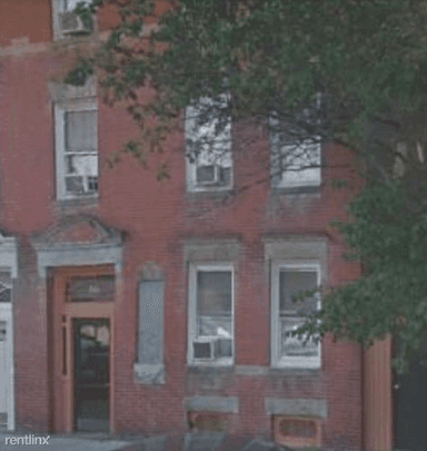 Main picture of 145 Cottage St