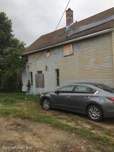 Main picture of 3469 E 50th St