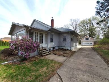 Main picture of 323 Sunset Rd