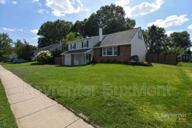 Main picture of 168 Walton Dr