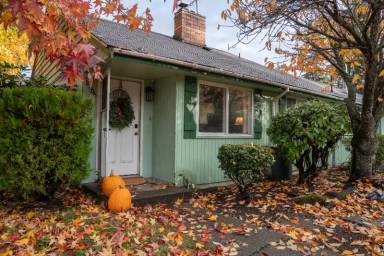 Main picture of 18806 4th Ave S