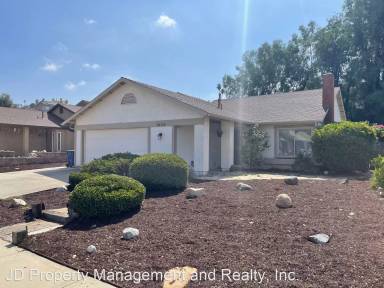 Main picture of 1825 Donahue Dr