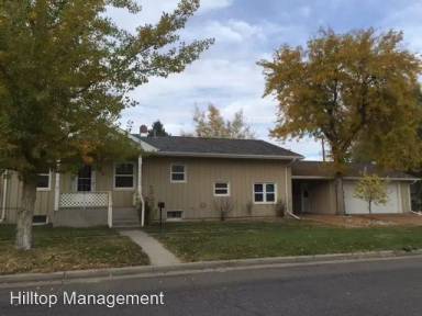 Main picture of 102 E Lincoln Ave