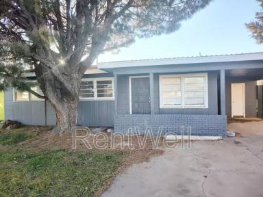 Main picture of 6126 Avenue Q