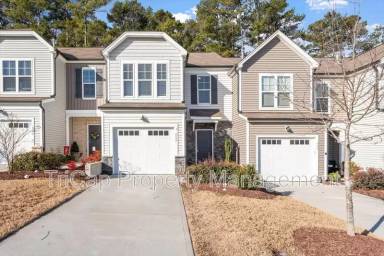 Main picture of 313 White Oak Ridge Dr