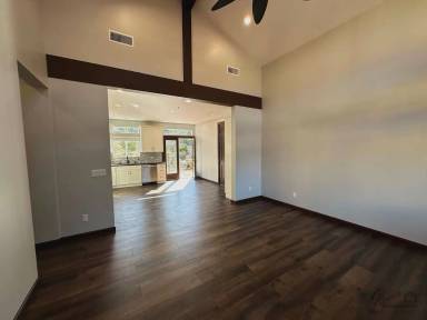 Main picture of 13815 Woods Valley Ct