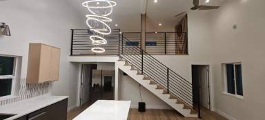 Main picture of 623 Paradise Blvd