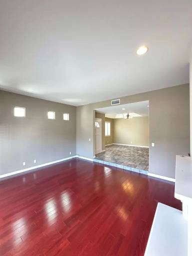 Main picture of 220 15th St