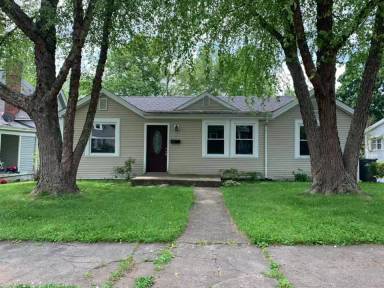 Main picture of 213 Montgomery Ave
