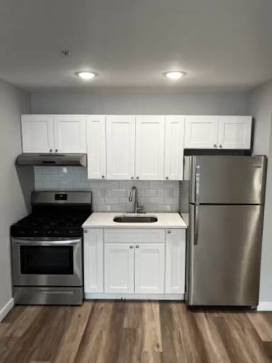 Main picture of 188 Lafayette St