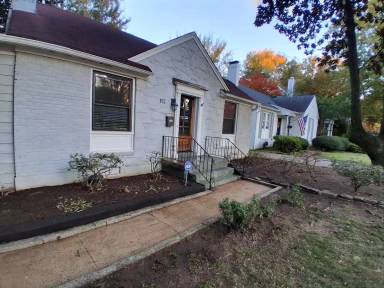 Main picture of 192 Palisade St