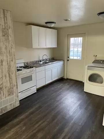 Main picture of 1519 W Perkins Ave