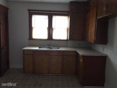 Main picture of 633 Cottage St