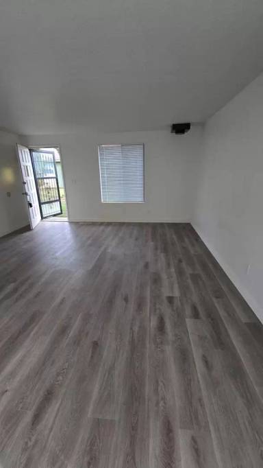 Main picture of 3103 Brittany Dr