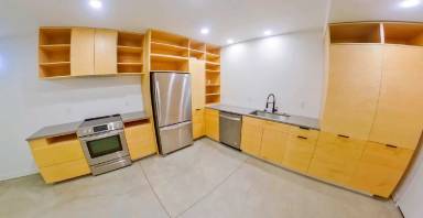 Main picture of 814 Fremont St