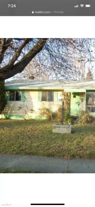 Main picture of 642 W York Ave