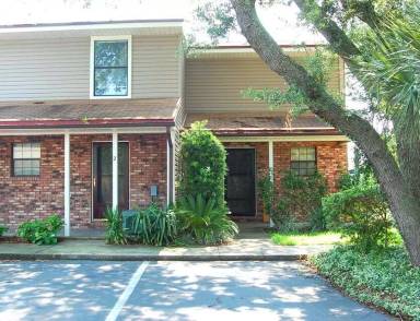 Main picture of 229 Carmel Dr